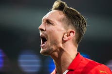 De Jong salva el empate 1-1 para PSV Eindhoven ante Borussia Dortmund