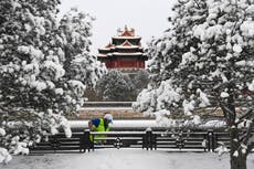 Intensa nevada para el tráfico y cancela clases en el norte y el centro de China