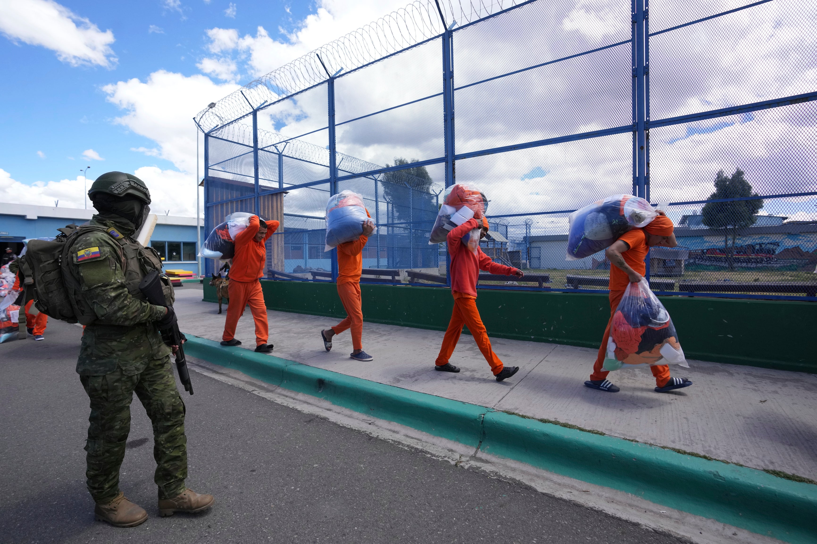 ECUADOR-FUGA RECLUSOS
