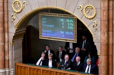 Parlamento de Hungría aprueba solicitud de Suecia de unirse a la OTAN