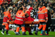 Valencia: Diakhaby será operado el jueves por grave lesión de rodilla