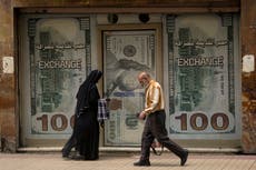 Egipto llega a acuerdo con FMI para aumentar rescate a $8.000 millones