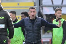 Roberto D’Aversa, el extécnico de Lecce, suspendido 4 partidos por cabezazo a jugador