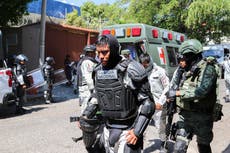 Dos altos cargos estatales renuncian tras detención de 2 policías por muerte de estudiante en México