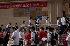 Tras la pandemia, chinos otra vez quieren estudiar en el extranjero, pero no en Estados Unidos