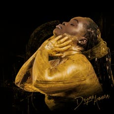 Daymé Arocena hace transformaciones musicales y personales con “Alkemi”