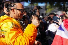 Hamilton elogia a Susie Wolff, la jefa de F1 Academy, tras demandar a la FIA