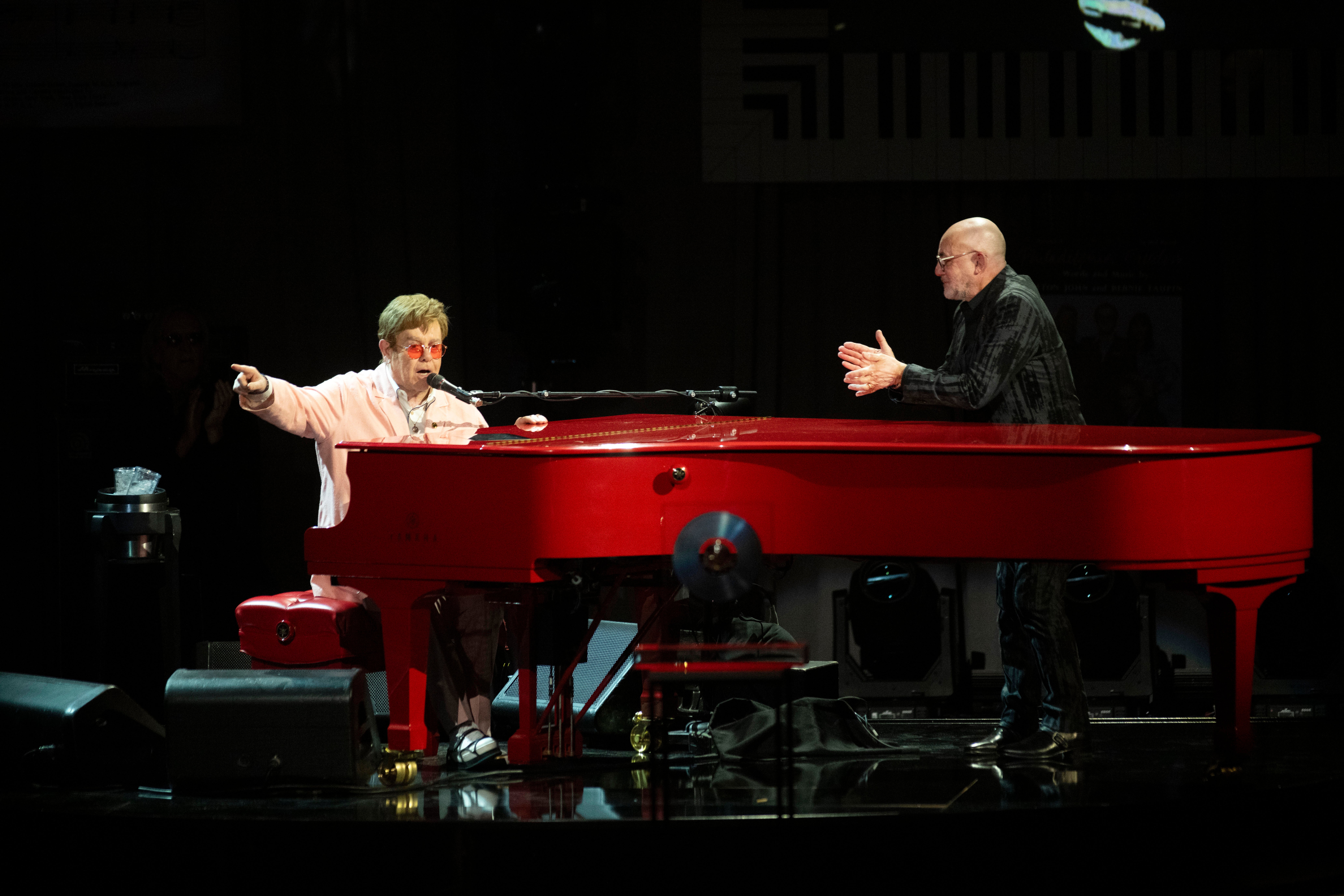 ELTON JOHN-BERNIE TAUPIN-PREMIO GERSHWIN