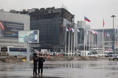 Rusia detiene a 11 tras atentado en sala de conciertos y eleva la cifra de fallecidos a 93