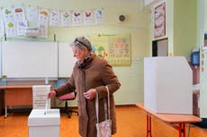Eslovacos acuden eligen a sucesor de la 1ra mujer presidenta del país