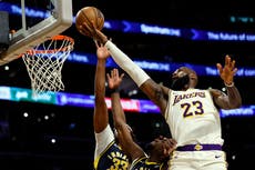 James se perderá duelo de Lakers ante Bucks por lesión en el tobillo