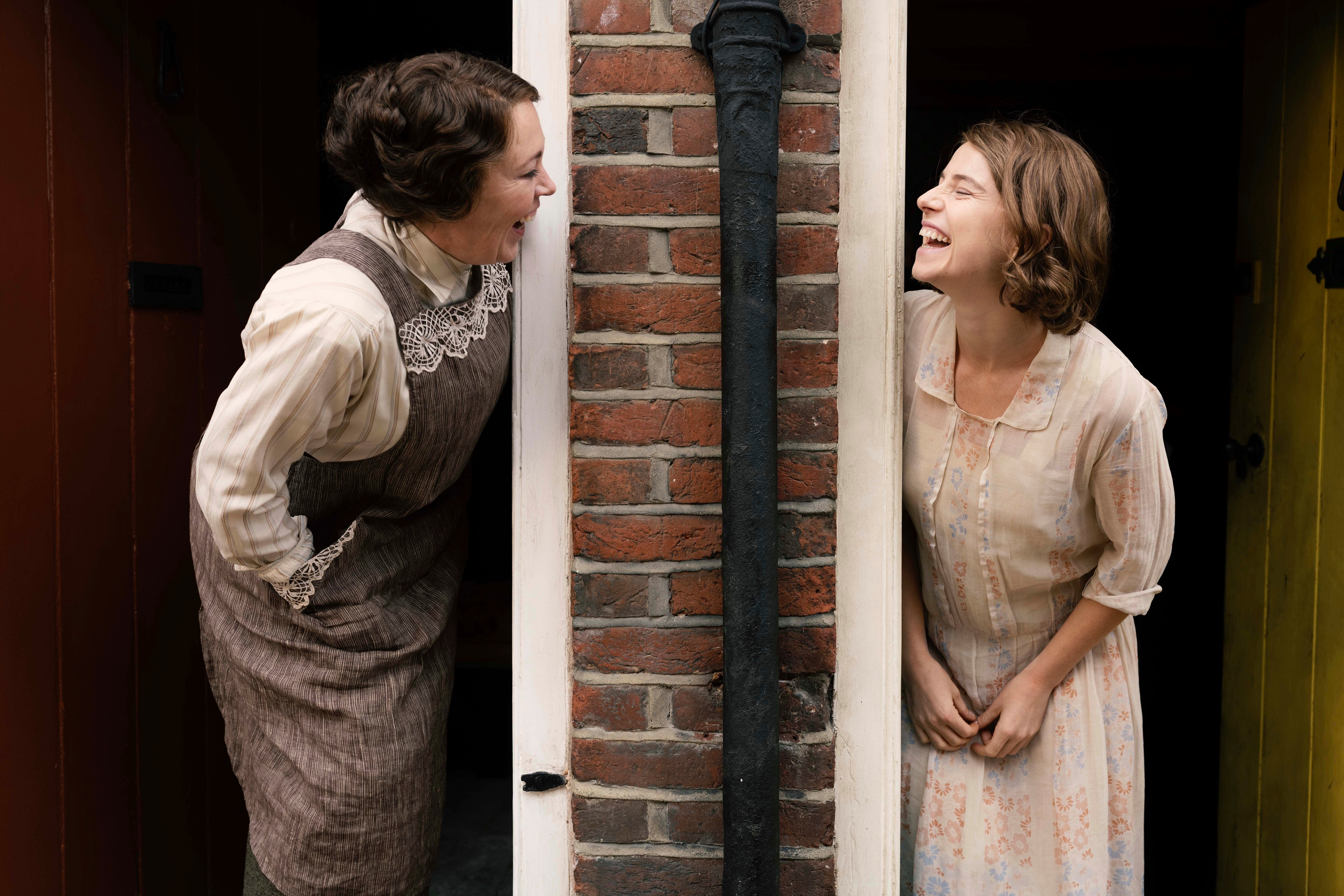 OLIVIA COLMAN-JESSIE BUCKLEY