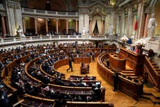 Nuevo Parlamento portugués elige presidente tras un acuerdo entre los dos principales partidos