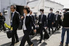 Autoridades japonesas catean 2 fábricas de suplementos de salud ligados a 5 muertes