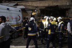 Un coche bomba mata al menos a tres personas en una localidad controlada por oposición siria