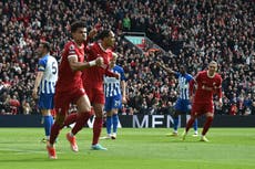 Con gol de Díaz, Liverpool remonta en victoria 2-1 ante Brighton
