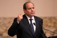 El presidente de Egipto jura el cargo tras ser reelegido casi sin oposición