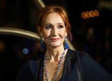 Policía exonera a JK Rowling por tuits contra la ley de tolerancia de Escocia