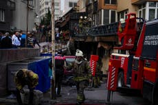 Chispas de soldadora habrían causado incendio en club de Estambul que dejó 29 muertos