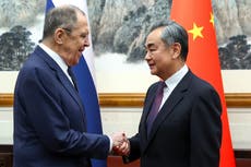 El presidente de China recibe al ministro ruso de Exteriores en muestra de apoyo frente a Occidente