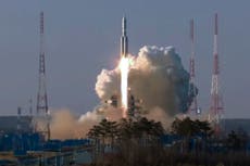 Un cohete ruso de transporte pesado despega al tercer intento