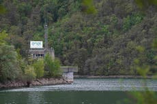 Sube a 5 el número de muertos por explosión de hidroeléctrica italiana