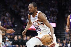 Con 28 puntos de Durant, Suns superan 108-107 a Kings