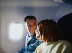 Elogian a un hombre por negarse a pagar el pasaje de avión de su novia