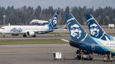 La FAA ordena suspensión de todos los vuelos de Alaska Airlines