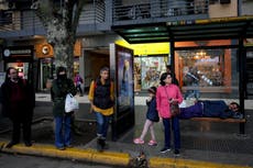 El BID busca que más latinoamericanos accedan al sistema financiero