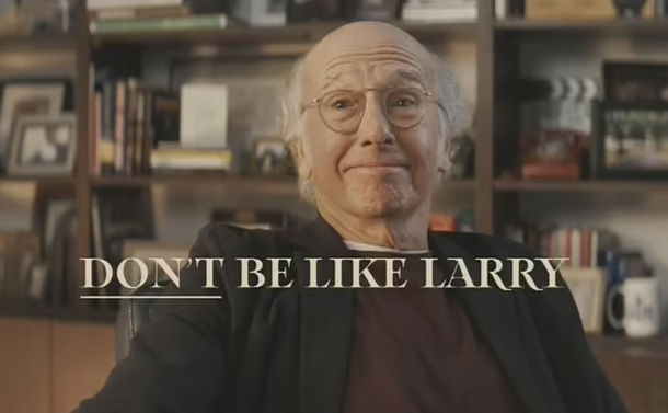 Larry David protagonizó un multimillonario anuncio del Super Bowl en el que rechaza las criptomonedas