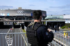 Vigilancia masiva para apertura de París 2024 incluye controles de seguridad para residentes