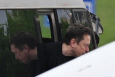 Tesla, de Elon Musk, y Baidu se alían para fabricar coches que se conducen solos