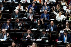 Cámara de Diputados argentina avanza con votación de proyecto de reformas de Milei