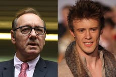 Kevin Spacey responde a nuevas acusaciones de “manoseo” presentadas en el documental ‘Spacey Unmasked’