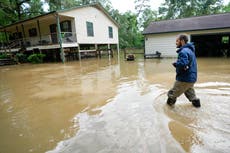 Houston se prepara ante alerta de inundaciones tras tormentas