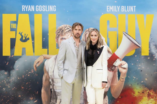 <p>Emily Blunt con Ryan Gosling en el preestreno de la película ‘The Fall Guy’ en Londres el 22 de abril de 2024g</p>