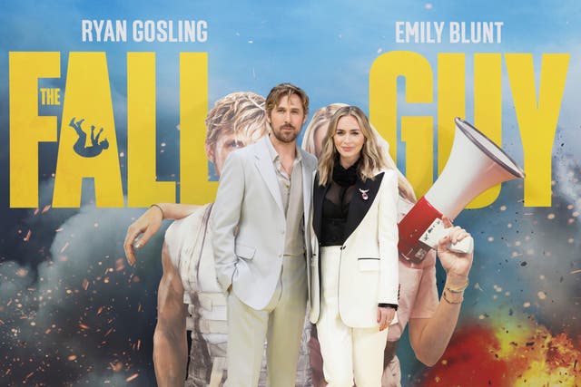 <p>Emily Blunt con Ryan Gosling en el preestreno de la película ‘The Fall Guy’ en Londres el 22 de abril de 2024g</p>