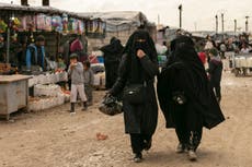 EEUU repatria a 11 ciudadanos de campo de familiares de miembros del Estado Islámico en Siria