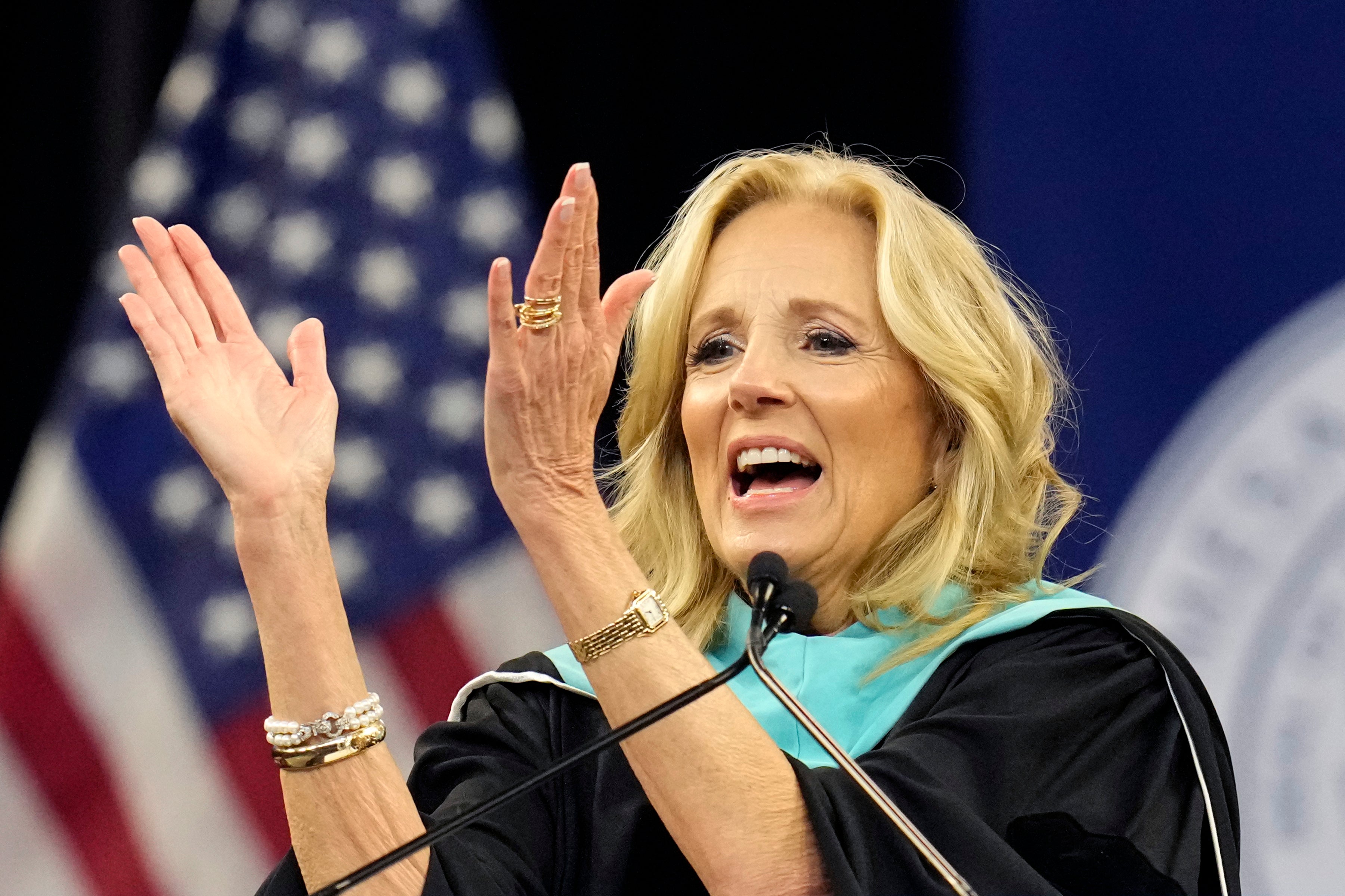 JILL BIDEN-GRADUACIONES