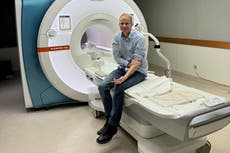 Patólogo logra la remisión con su propio tratamiento