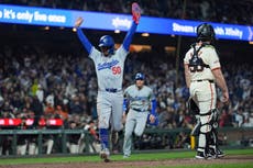 Doble de dos carreras de Will Smith lleva a Dodgers a vencer 6-4 a Gigantes en 10 entradas