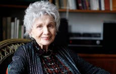 Fallece la cuentista ganadora del Premio Nobel de Literatura Alice Munro