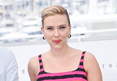 Scarlett Johansson dice que voz de ChatGPT es muy parecida a la suya; OpenAI suspende su uso