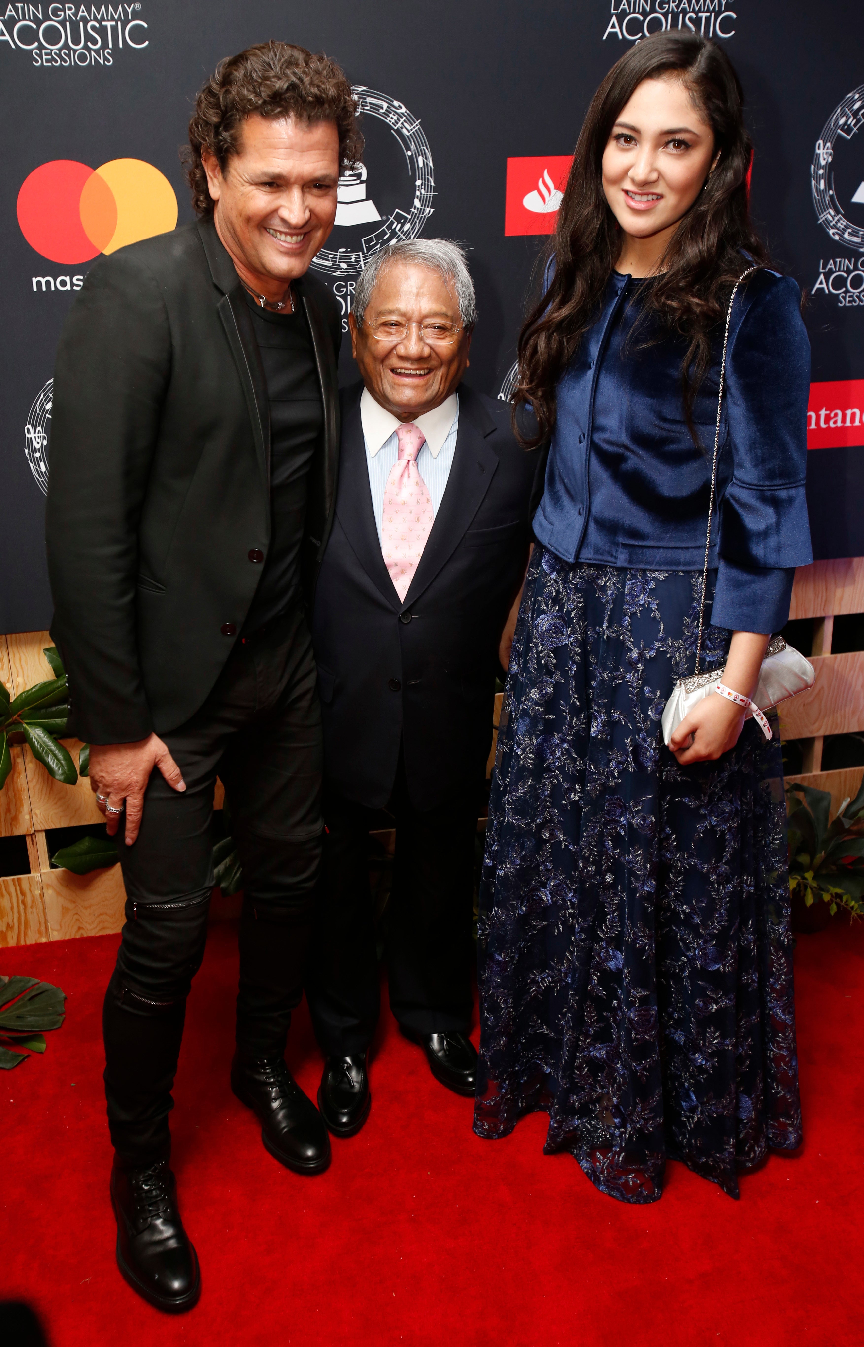 LATIN GRAMMY-CARLOS VIVES