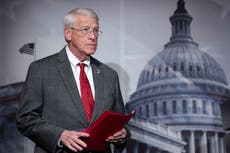 Senador republicano de alto nivel pide aumento “generacional” en gastos de defensa