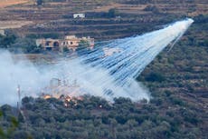 HRW dice que Israel atacó edificios residenciales con fósforo blanco en Líbano
