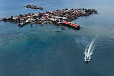 Indígenas ocupan casas en tierra firme tras dejar isla en el Caribe panameño azotada por el mar