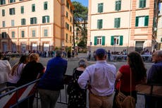 El papa Francisco cambia de planes repentinamente para visitar una comunidad diferente en Roma