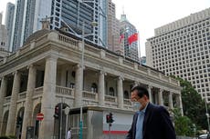Se suma jueza a ola de renuncias a tribunal de Hong Kong; se dicen preocupados por Estado de derecho
